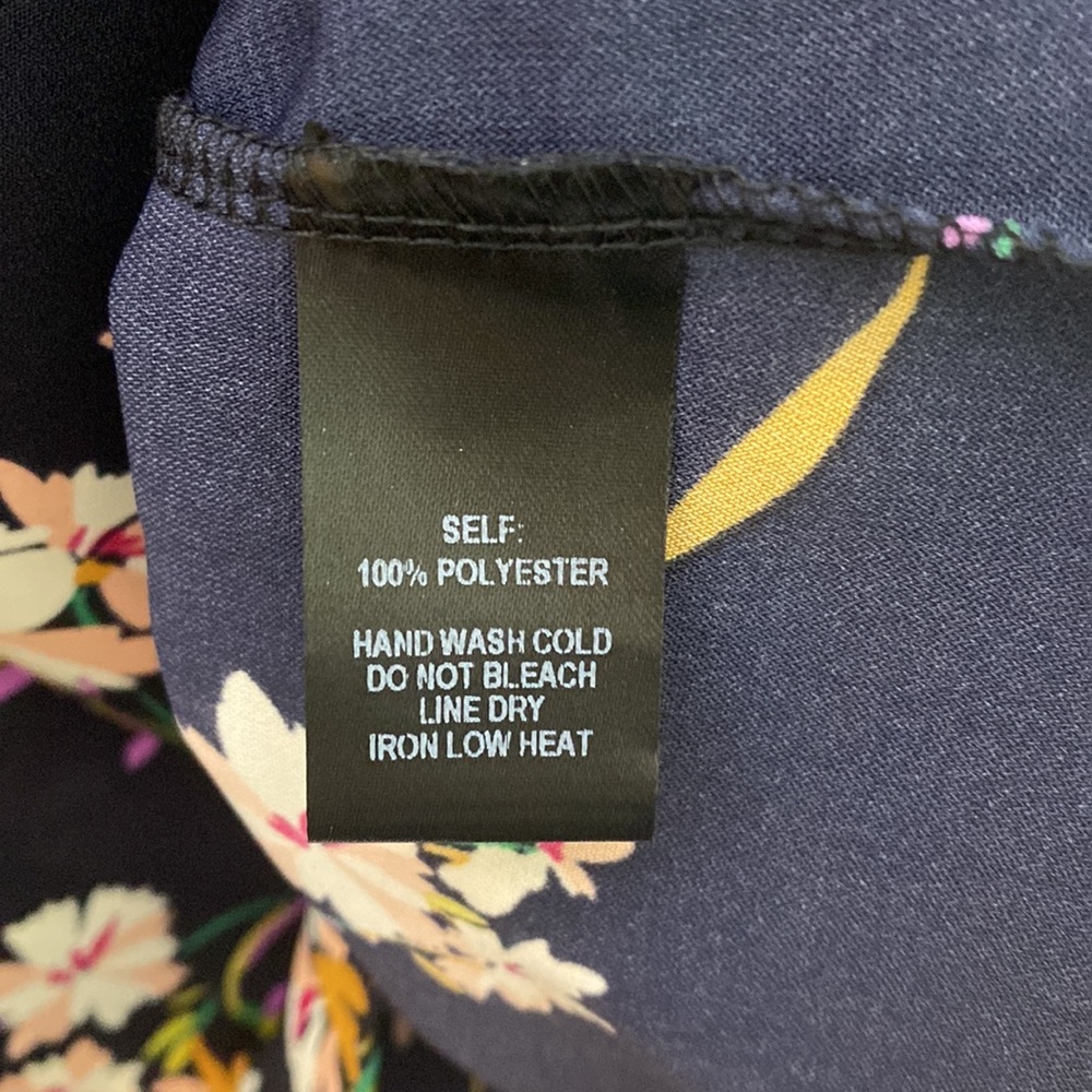Lulu’s Herbaceous Babe Navy Floral Print Shift Dress - Picture 11 of 12